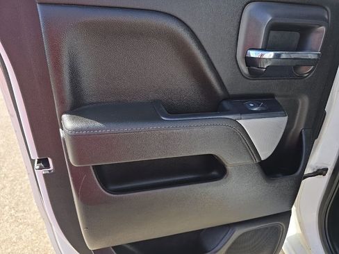 Used 2019 Chevrolet Silverado 1500 LT w/ All Star Edition AWD/4WD image 29