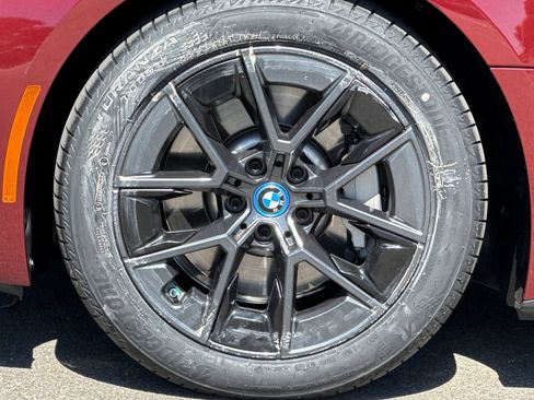 Used 2023 BMW i4 eDrive40 w/ Premium Package RWD image 34