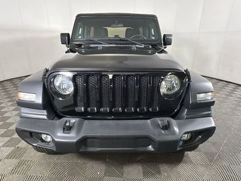 Used 2018 Jeep Wrangler Unlimited Sport S AWD/4WD image 8