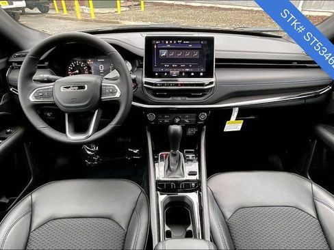 New 2025 Jeep Compass Latitude w/ Altitude Special Edition image 5