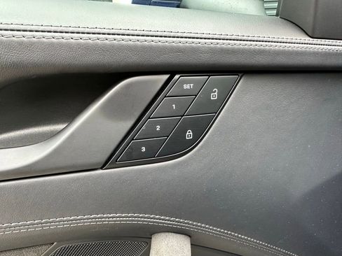 Used 2024 Porsche 911 Carrera GTS image 32