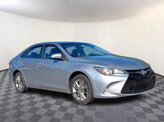 Used 2017 Toyota Camry XSE video 1