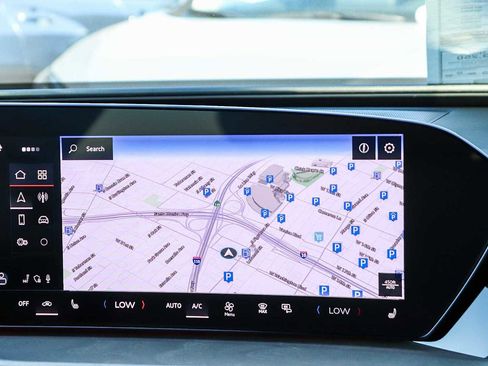 New 2025 Audi Q5 Premium image 17