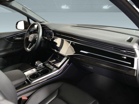 New 2026 Audi Q7 3.0T Premium Plus AWD/4WD image 19