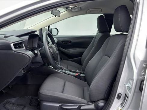 Used 2024 Toyota Corolla LE FWD image 14