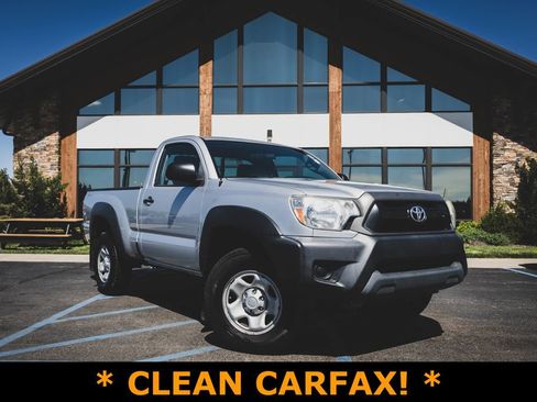 Used 2013 Toyota Tacoma 4x4 Regular Cab image 1