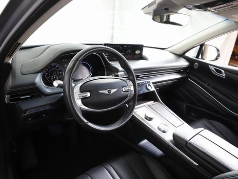 Used 2024 Genesis GV80 3.5T image 11