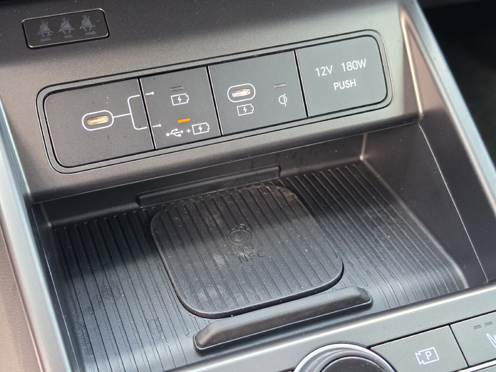 New 2026 Hyundai Kona Limited FWD image 28