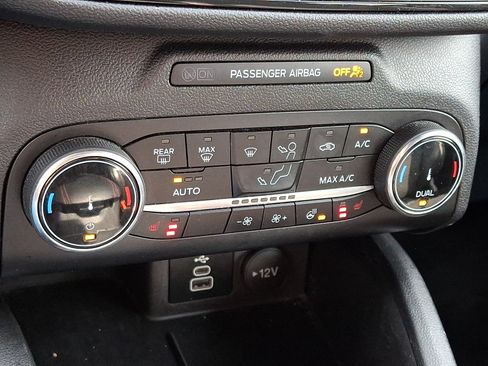 Certified 2024 Ford Escape ST-Line w/ Cold Weather Package FWD image 14