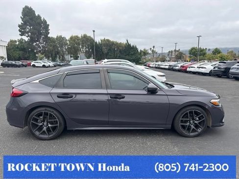 Used 2023 Honda Civic Sport Touring image 6