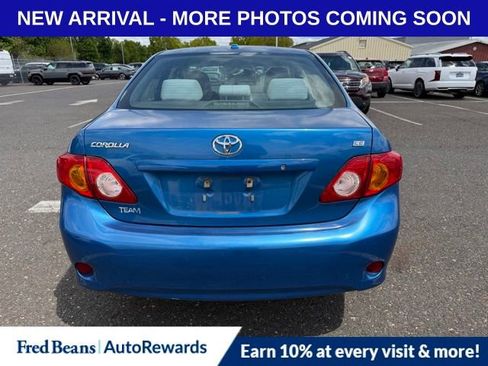 Used 2010 Toyota Corolla LE FWD image 7