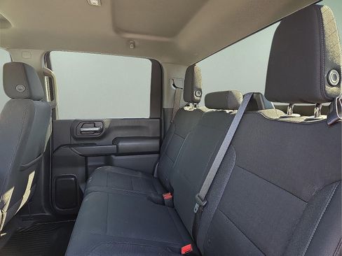 Used 2025 Chevrolet Silverado 2500 Custom w/ Custom Convenience Package image 10