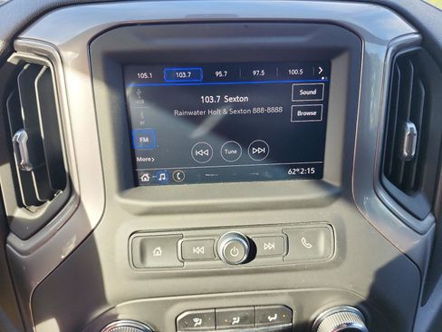 Certified 2023 GMC Sierra 2500 Pro w/ Convenience Package image 15