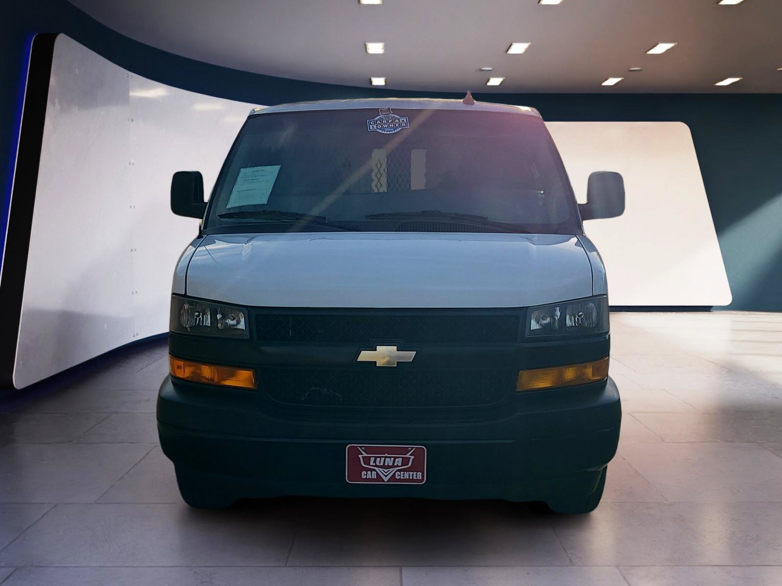 Used 2021 Chevrolet Express 2500 Extended w/ Driver Convenience Package RWD image 8