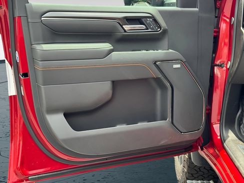 New 2026 GMC Sierra 2500 AT4 w/ AT4 Premium Plus Package AWD/4WD image 13