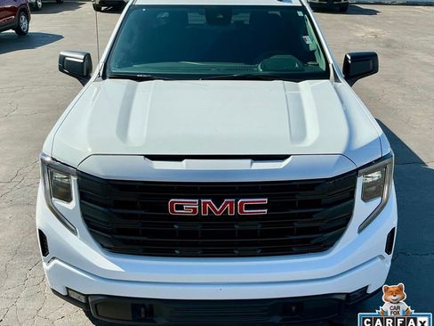 Used 2023 GMC Sierra 1500 Elevation image 11