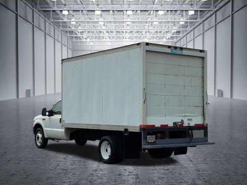 Used 2002 Ford F450 XL RWD image 9
