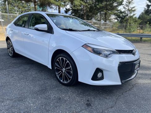 Used 2014 Toyota Corolla S FWD image 3