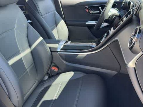 Certified 2026 Mercedes-Benz GLC 300 4MATIC image 36