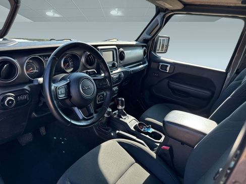 Used 2020 Jeep Wrangler Unlimited Sport S image 4