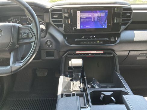 Used 2026 Toyota Tundra SR AWD/4WD image 29