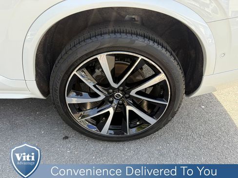 Certified 2023 Volvo XC90 B6 Plus w/ Protection Package Premier AWD/4WD image 13