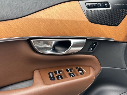 Certified 2023 Volvo XC90 T8 Plus image 14