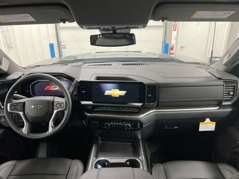 New 2026 Chevrolet Silverado 2500 LT w/ Trail Boss Package AWD/4WD image 10