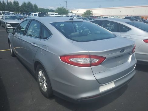 Used 2016 Ford Fusion S FWD image 6