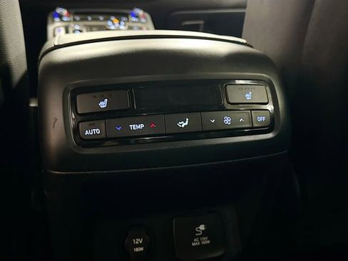 Used 2020 Hyundai Palisade SEL w/ Premium Package image 26