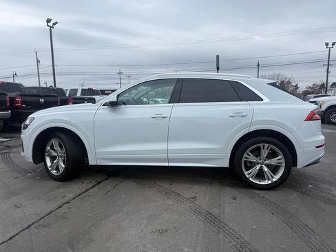 Used 2019 Audi Q8 Prestige image 10