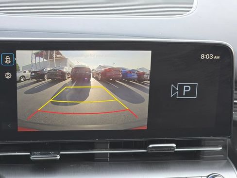 Used 2025 Hyundai Kona SEL FWD image 15