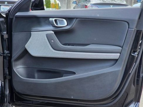 Used 2023 Polestar Polestar 2 Long Range Dual Motor w/ Pilot Pack image 26