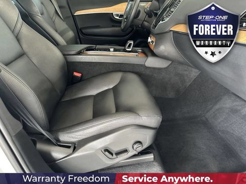 Used 2024 Volvo XC90 B6 Plus w/ Protection Package Premier AWD/4WD image 39
