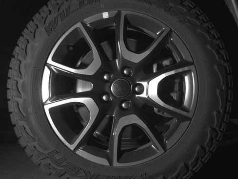 Used 2025 Jeep Compass Trailhawk image 13