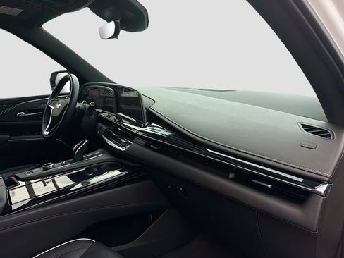 Certified 2023 Cadillac Escalade Sport RWD image 15