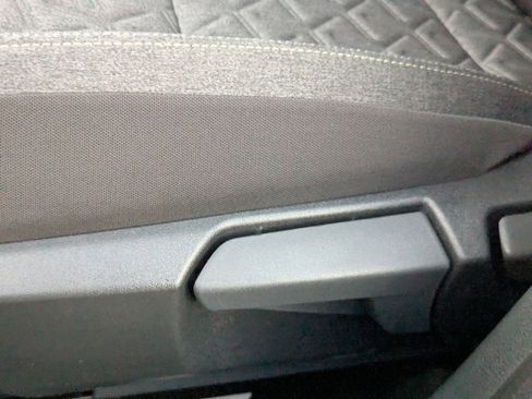 New 2026 Nissan Kicks SV image 12