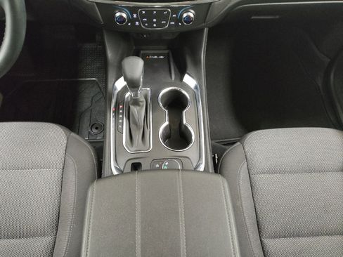 Used 2023 Chevrolet Traverse LT image 26