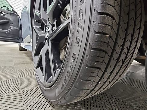 Used 2024 Honda Civic Sport image 39