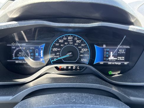 Used 2015 Ford C-MAX Energi SEL w/ Equipment Group 303A FWD image 17