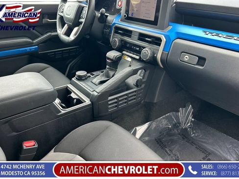 Used 2024 Toyota Tacoma TRD Sport w/ TRD Sport Upgrade Package AWD/4WD image 20