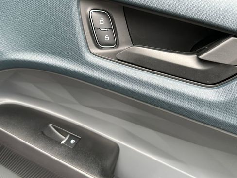 New 2025 Ford Maverick XL FWD image 19