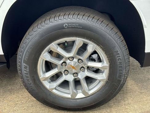 New 2026 Chevrolet Tahoe LS w/ Max Trailering Package RWD image 4