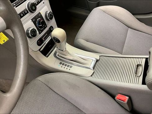 Used 2011 Chevrolet Malibu LS FWD image 15