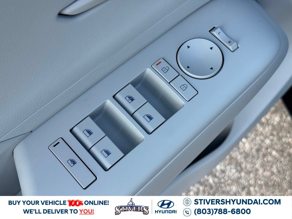 Used 2026 Hyundai Kona SE FWD image 20