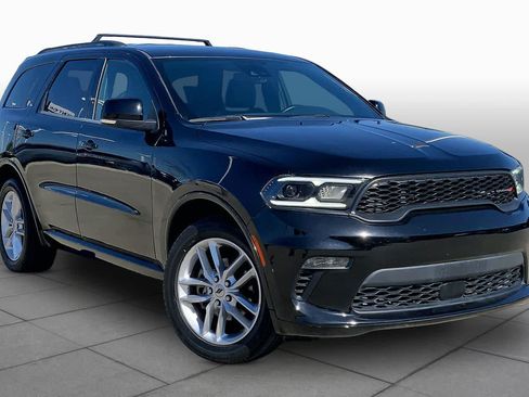 Used 2023 Dodge Durango GT RWD image 3