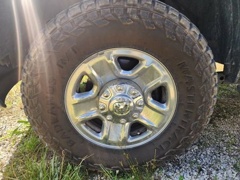 Used 2021 RAM 2500 Big Horn AWD/4WD image 3