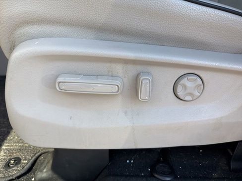 Used 2025 Honda Odyssey Touring image 19