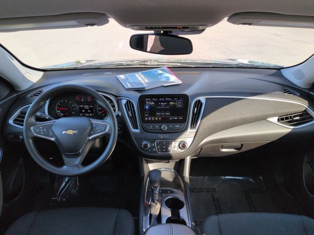 Used 2024 Chevrolet Malibu LT FWD image 17