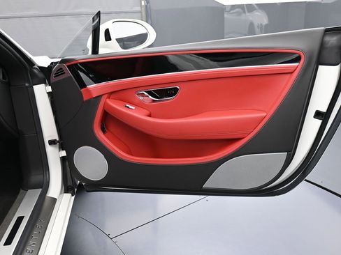 Certified 2021 Bentley Continental GT image 26